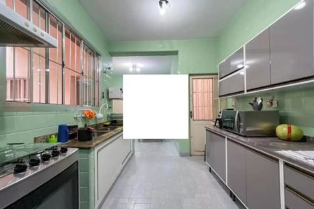 Casa à venda com 160m², 4 quartos e 1 vagaFoto 01