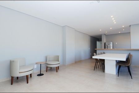 Apartamento para alugar com 56m², 2 quartos e 1 vagaÁrea comum - Salão de festas