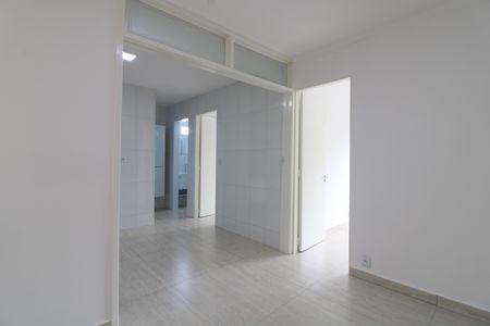 Sala de apartamento para alugar com 2 quartos, 48m² em Conjunto Habitacional Padre Manoel da Nobrega, São Paulo