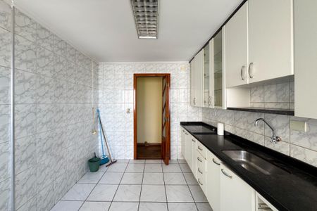 Apartamento para alugar com 98m², 2 quartos e 1 vagaCozinha 