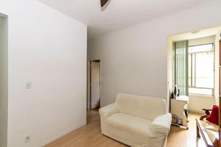 Sala de apartamento à venda com 2 quartos, 70m² em Olaria, Rio de Janeiro