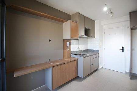 Sala de apartamento para alugar com 1 quarto, 32m² em Indianópolis, São Paulo