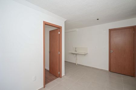 Sala de apartamento para alugar com 2 quartos, 38m² em Jardim Amalia, São Paulo