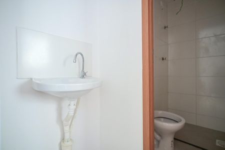 Apartamento para alugar com 38m², 2 quartos e sem vagaBanheiro
