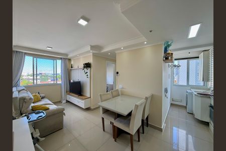 Sala  de apartamento à venda com 2 quartos, 43m² em Santo Amaro, São Paulo