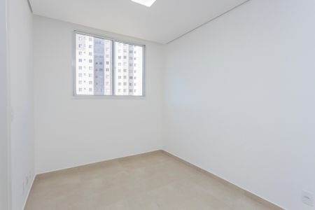 Sala de apartamento à venda com 2 quartos, 34m² em Usina Piratininga, São Paulo