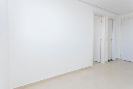 Sala de apartamento à venda com 2 quartos, 34m² em Usina Piratininga, São Paulo