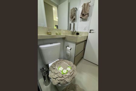 Apartamento à venda com 53m², 2 quartos e 1 vagaBanheiro social 