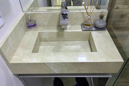 Apartamento à venda com 53m², 2 quartos e 1 vagaBanheiro da Suíte 