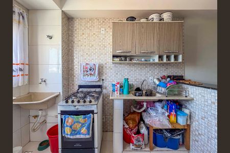 Apartamento para alugar com 40m², 2 quartos e 1 vaga Apartamento para alugar com 40m², 2 quartos e 1 vagaCozinha e Área de Serviço