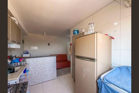 Apartamento para alugar com 40m², 2 quartos e 1 vaga Apartamento para alugar com 40m², 2 quartos e 1 vagaCozinha e Área de Serviço