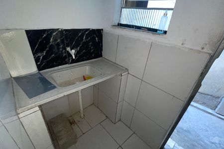 Cozinha de casa para alugar com 1 quarto, 59m² em Vila Amelia, Duque de Caxias