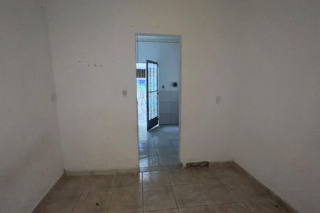 Sala de casa para alugar com 1 quarto, 59m² em Vila Amelia, Duque de Caxias