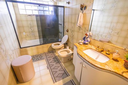 Casa para alugar com 450m², 5 quartos e 4 vagasbanheiro