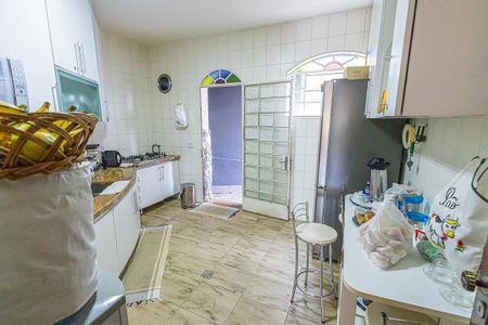 Casa para alugar com 450m², 5 quartos e 4 vagascozinha