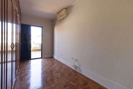 Casa para alugar com 220m², 3 quartos e 4 vagasQuarto 3