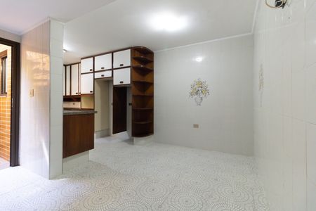 Casa para alugar com 220m², 3 quartos e 4 vagasCozinha 