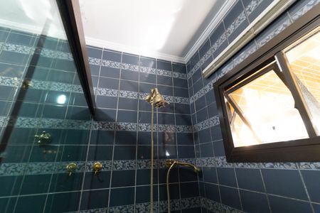 Casa para alugar com 220m², 3 quartos e 4 vagasBanheiro Social 2