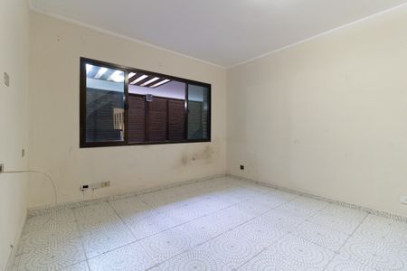 Casa para alugar com 220m², 3 quartos e 4 vagasSala