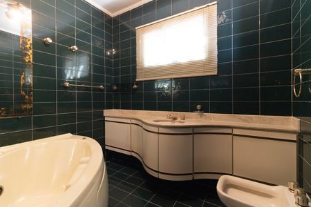 Casa para alugar com 220m², 3 quartos e 4 vagasBanheiro Social 1