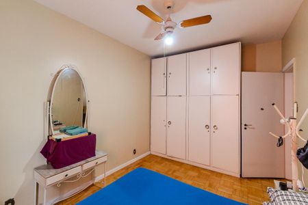 Apartamento à venda com 58m², 1 quarto e sem vagaQuarto 