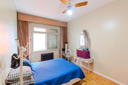 Apartamento à venda com 58m², 1 quarto e sem vagaQuarto 