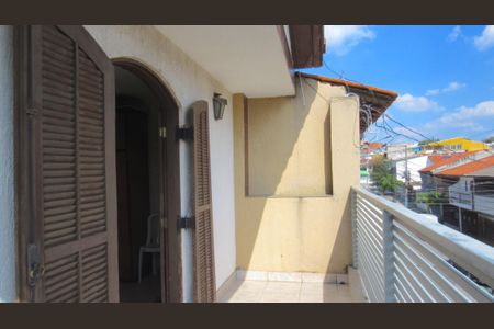 Casa à venda com 205m², 4 quartos e 2 vagasQuarto 3 - Varanda