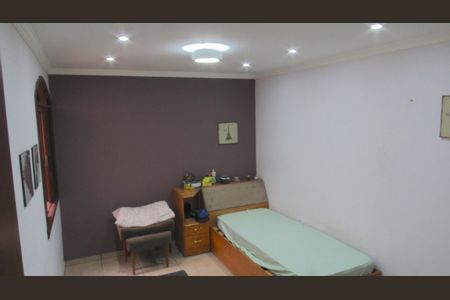 Casa à venda com 205m², 4 quartos e 2 vagasQuarto 2