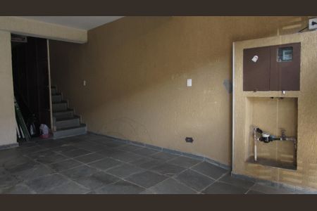 Casa à venda com 205m², 4 quartos e 2 vagasGaragem