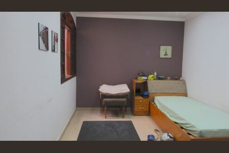 Casa à venda com 205m², 4 quartos e 2 vagasQuarto 2