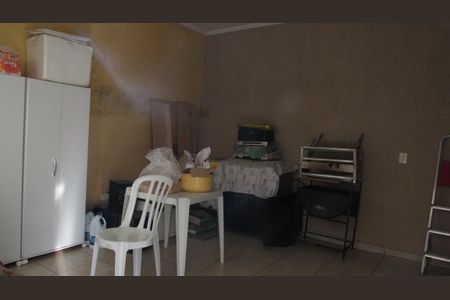 Casa à venda com 205m², 4 quartos e 2 vagasSala 2