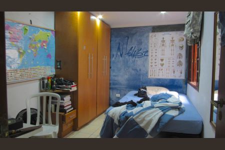 Casa à venda com 205m², 4 quartos e 2 vagasQuarto 1