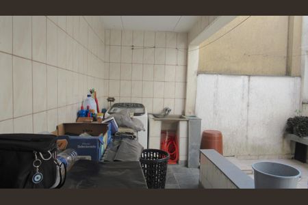 Casa à venda com 205m², 4 quartos e 2 vagasÁrea de Serviço