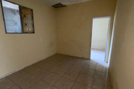 Sala de kitnet/studio para alugar com 1 quarto, 59m² em Vila Amelia, Duque de Caxias