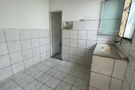 Sala de kitnet/studio para alugar com 1 quarto, 59m² em Vila Amelia, Duque de Caxias