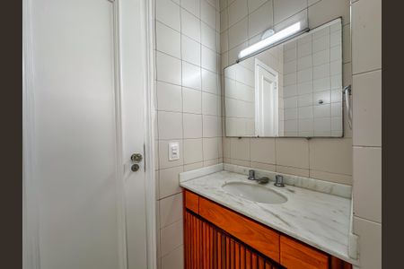 Apartamento para alugar com 155m², 3 quartos e 1 vaga