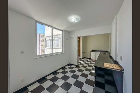 Apartamento para alugar com 155m², 3 quartos e 1 vaga