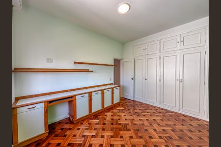 Apartamento para alugar com 155m², 3 quartos e 1 vaga