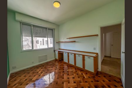 Apartamento para alugar com 155m², 3 quartos e 1 vaga