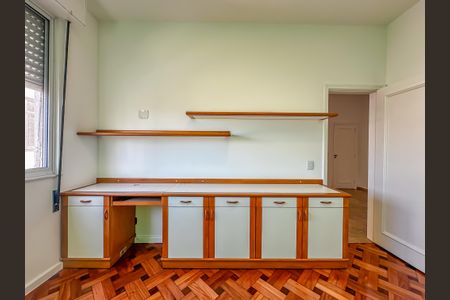 Apartamento para alugar com 155m², 3 quartos e 1 vaga