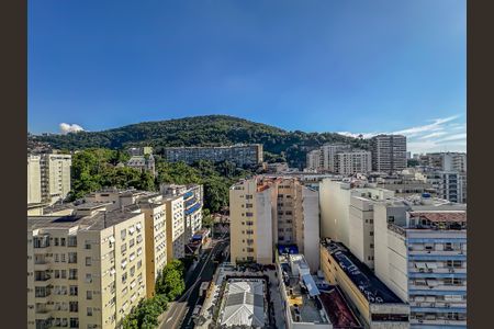 Apartamento para alugar com 155m², 3 quartos e 1 vaga