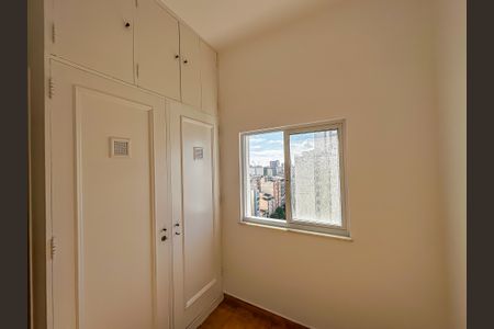 Apartamento para alugar com 155m², 3 quartos e 1 vaga