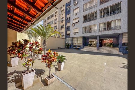 Apartamento para alugar com 155m², 3 quartos e 1 vaga