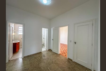 Apartamento para alugar com 155m², 3 quartos e 1 vaga