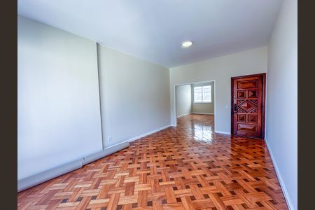 Apartamento para alugar com 155m², 3 quartos e 1 vaga