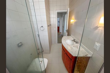 Apartamento para alugar com 155m², 3 quartos e 1 vaga