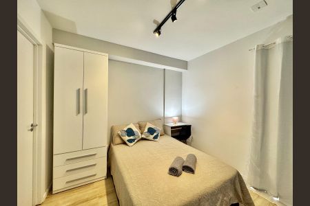 Apartamento à venda com 24m², 1 quarto e sem vagaSala / Quarto