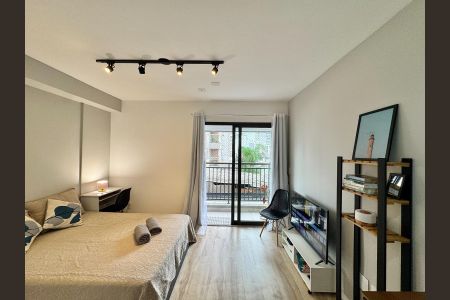 Apartamento à venda com 24m², 1 quarto e sem vagaSala / Quarto