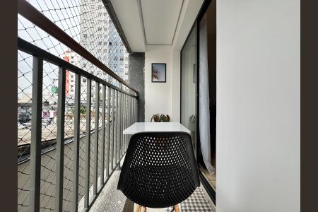Apartamento à venda com 24m², 1 quarto e sem vagaVaranda