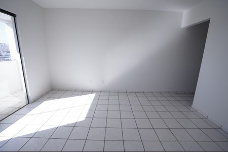 Apartamento para alugar com 79m², 3 quartos e 1 vaga